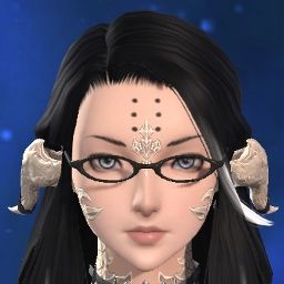 Momo Usaki
