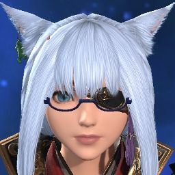 Nia Suzutsuki