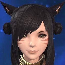 Momo Hinamori