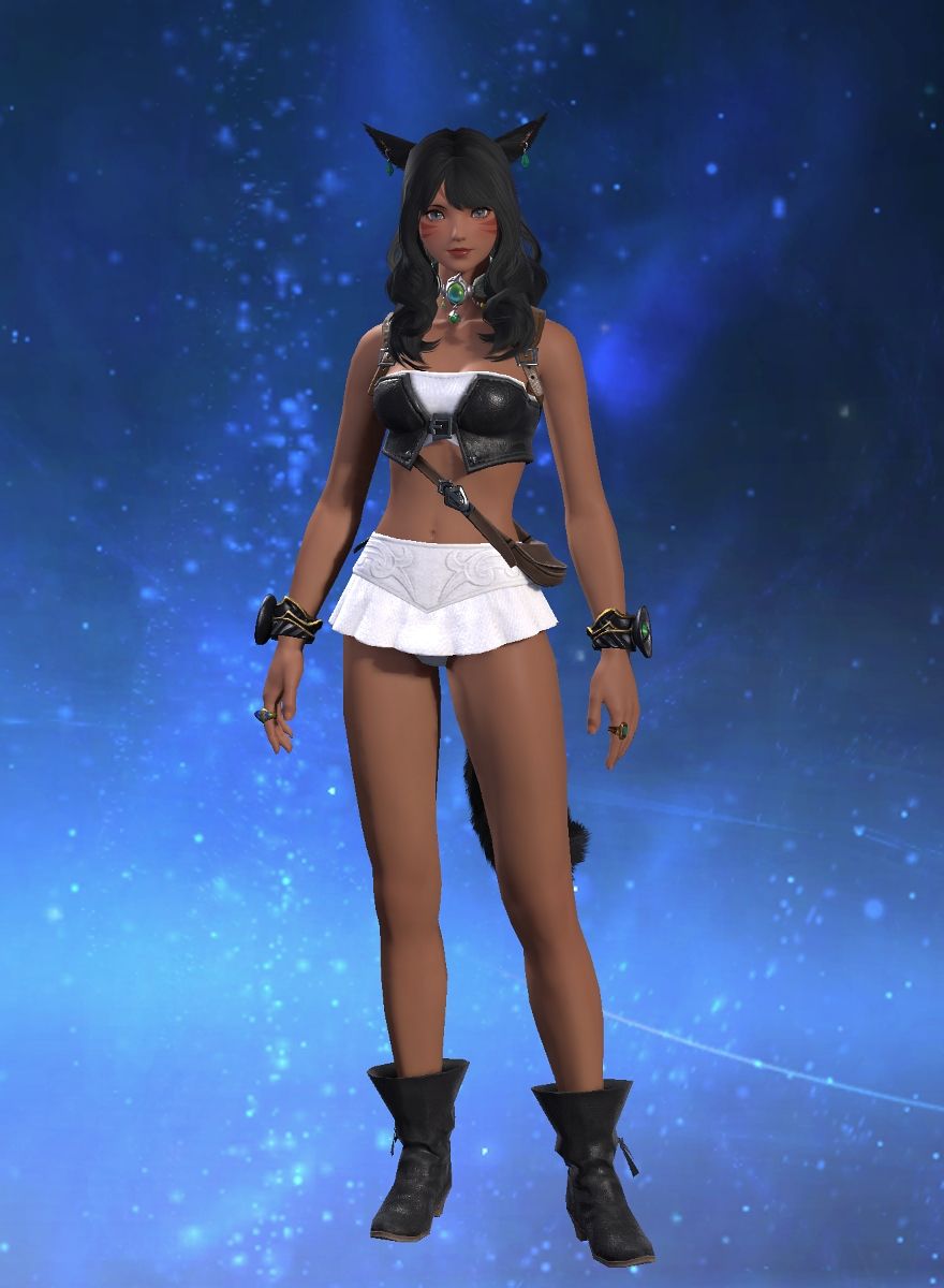 Luna Miyabi