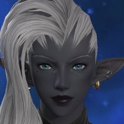 Elle Lumiya