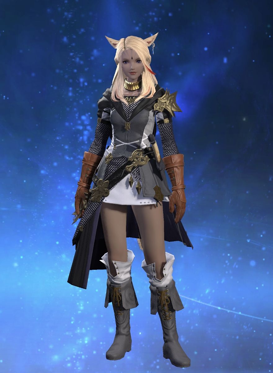 Mia Moontail