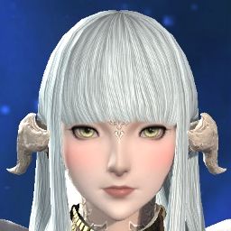 Selene Momo
